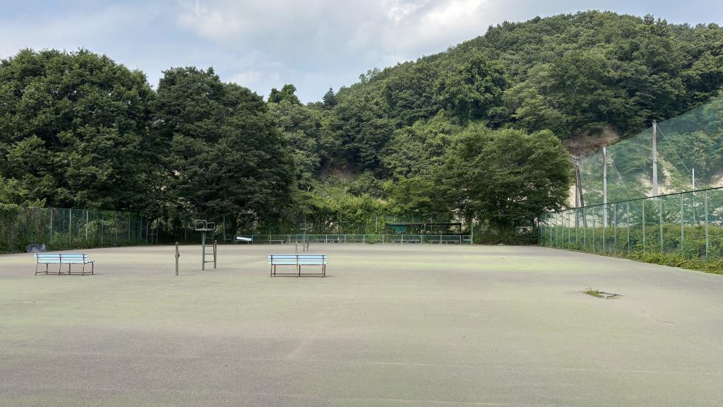 吉田取方総合運動公園テニスコート2