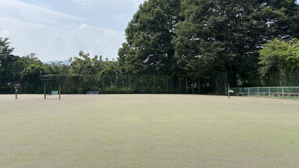 吉田取方総合運動公園テニスコート8